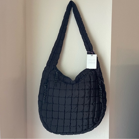 Urban Fit by Urban Expressions Quilted Puffer Leda Hobo Bag Black - Picture 2 of 12